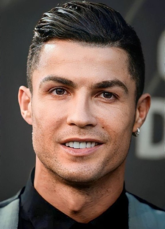 ۶- کریستانو رونالدو (Cristiano Ronaldo)