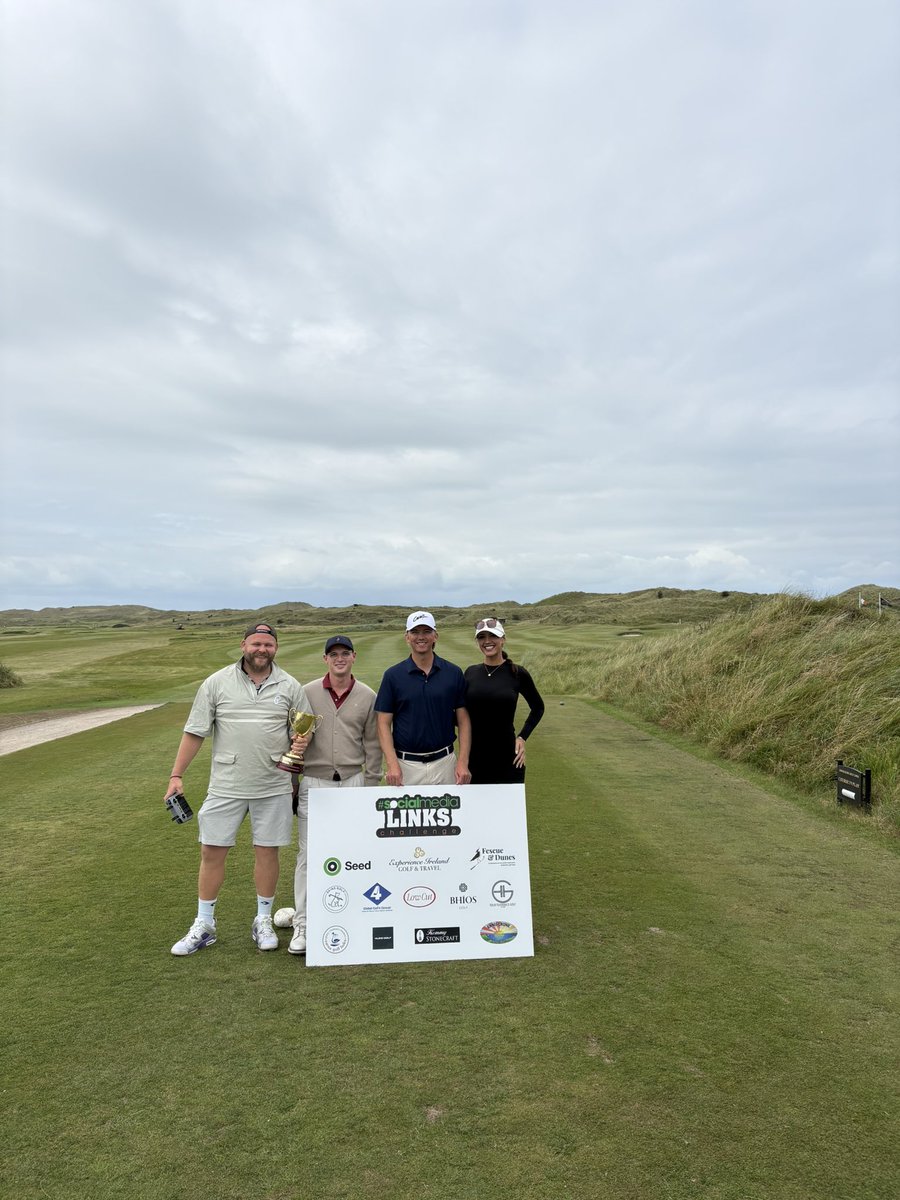 Social Media Links tweet media