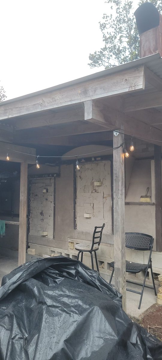 Amanda Elizabeth Devik tweet media