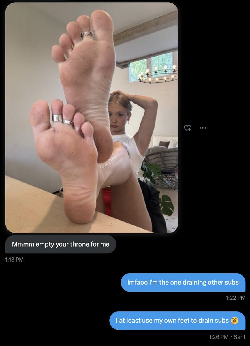 FemsubAmelia3's tweet photo. no way other subs are trying to drain me 😭 https://t.co/x8FyTOsyfN