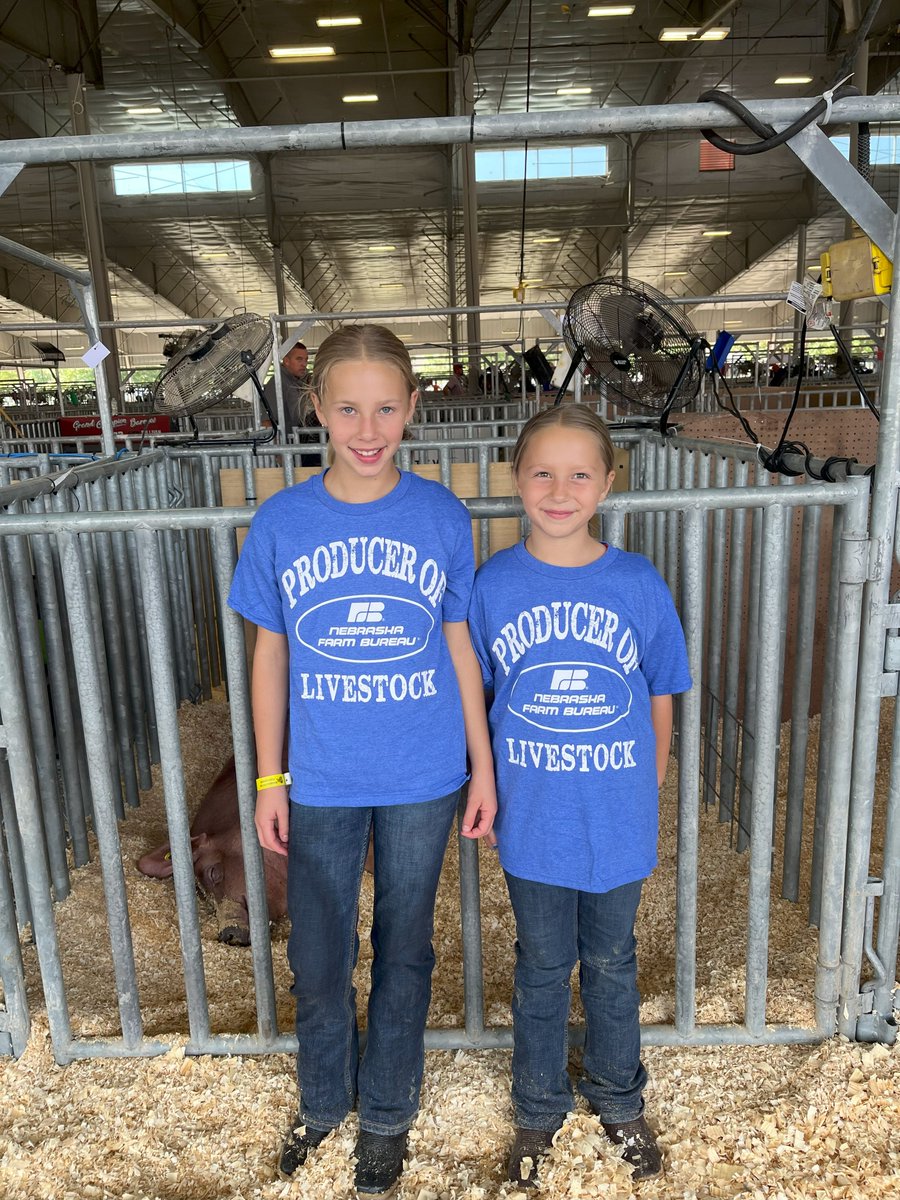 NEFarmBureau's tweet image. We are so excited for the @NEStateFair! Check out this year's “Producer of Livestock” t-shirt FFA and 4-H members, stop by our booth in the Cattle Barn to get yours! #statefair #livestockshow #agriculture