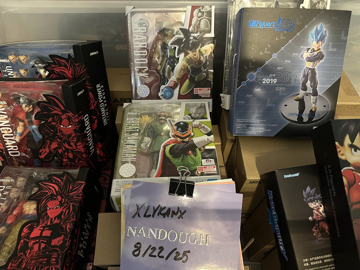 Nandough214's tweet image. #chc Need some Vegas Money,retweets appreciated.  Pics upon request,shipping price is included. Mostly Dragon Ball Stuff. Take any payment type. (U.S.)