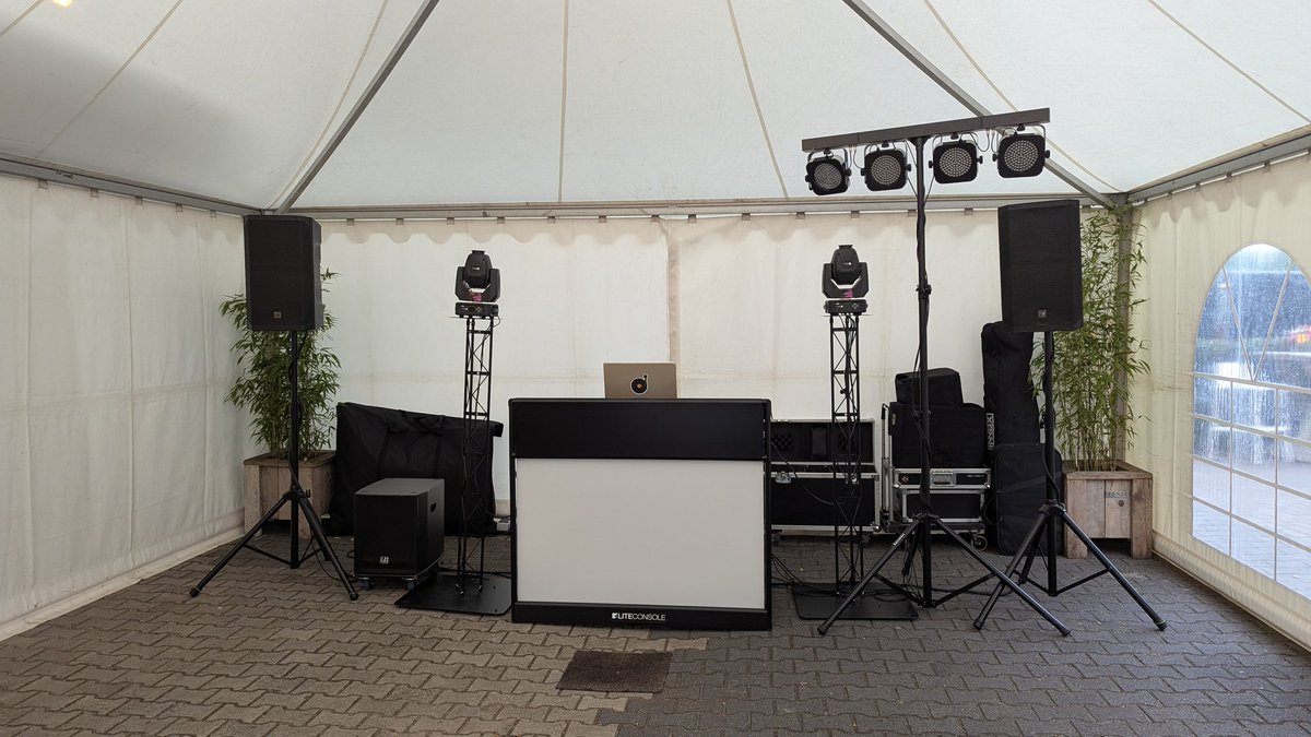 discappy's tweet image. Vanavond het #bruiloftsfeest van Dian &amp;amp; Sebastiaan verzorgen in #Hardenberg ism DJC