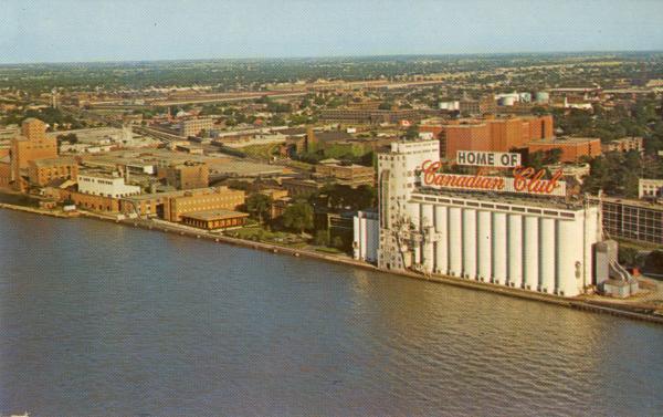 JoeSimpsonJr's tweet image. POP LIFE: Incredibly honored &amp;amp; excited to present to the
@WordPress community at @WordCampCanada ! Growing up across the river in Detroit with Windsor in view, I&apos;d watch the Red Wings on Hockey Night, see the Canadian Club sign (and drink ginger ale), it&apos;s like going home.