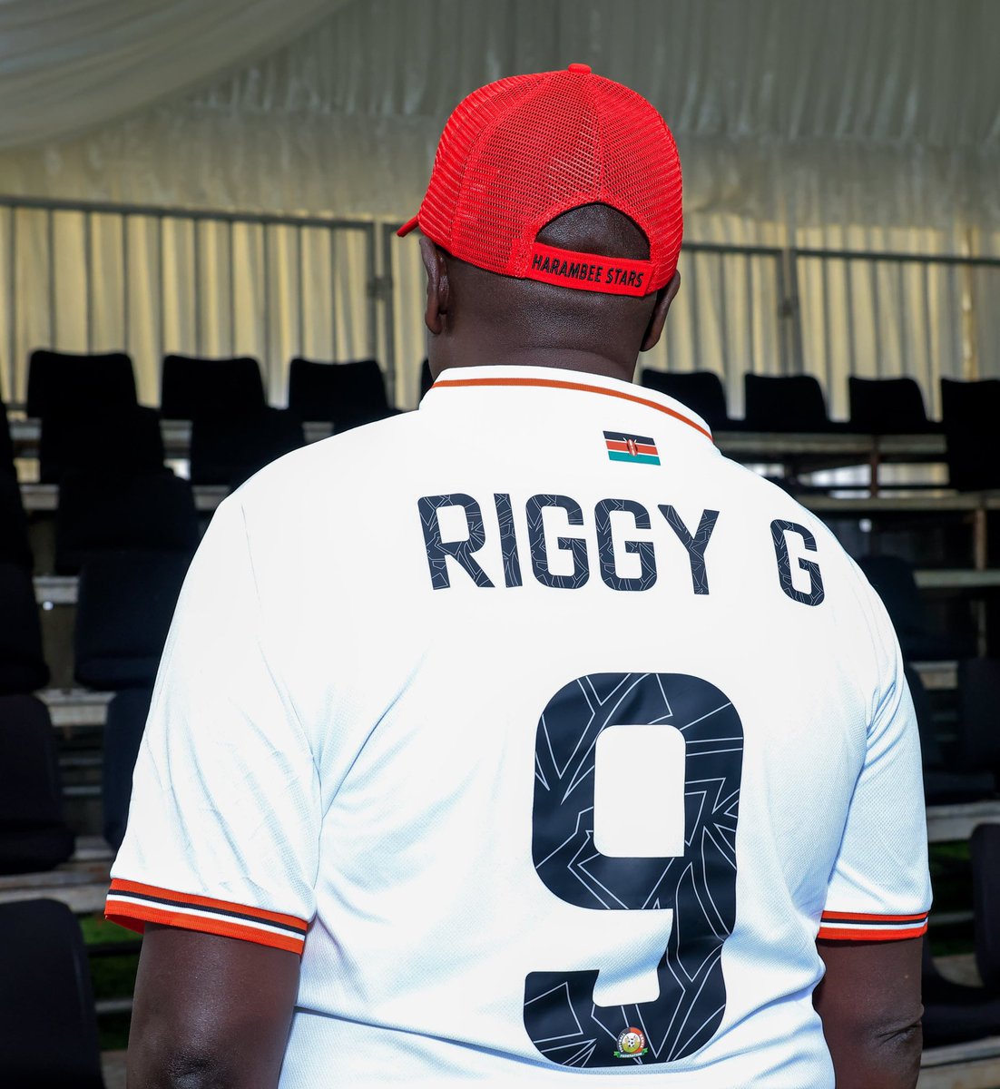 We have been winning until you show up
What the helly  #HarambeeStarsWins