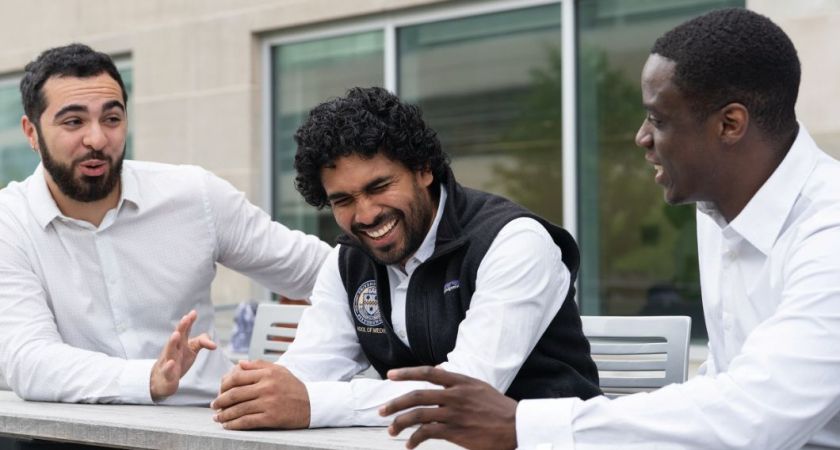🎓 Crandall Jones, Andrew Wills, and Paul Rodriguez graduated from the University of Pittsburgh School of Medicine this year and will now be doing their anesthesiology residency together at UPMC. 

👉 Read more in Pitt Med about the path they are forging: pittmed.pitt.edu/news/pitt-med-…