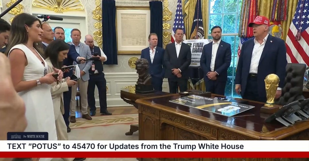 luisratti_ve's tweet image. #URGENTE
AQUI EL ANUNCIO DE DONALD TRUMP!
El Presidente Trump anuncio lo que todos esperaban: EL SORTEO DEL MUNDIAL 2026!
🤣🤣🤣🤣🤣

Dónde están los vendedores de humo?
Donde estas María Corina?
Cuerdas de locos les dije ya!!!

#Venezuela #22agosto
#VenezuelaLibre #ULTIMAHORA