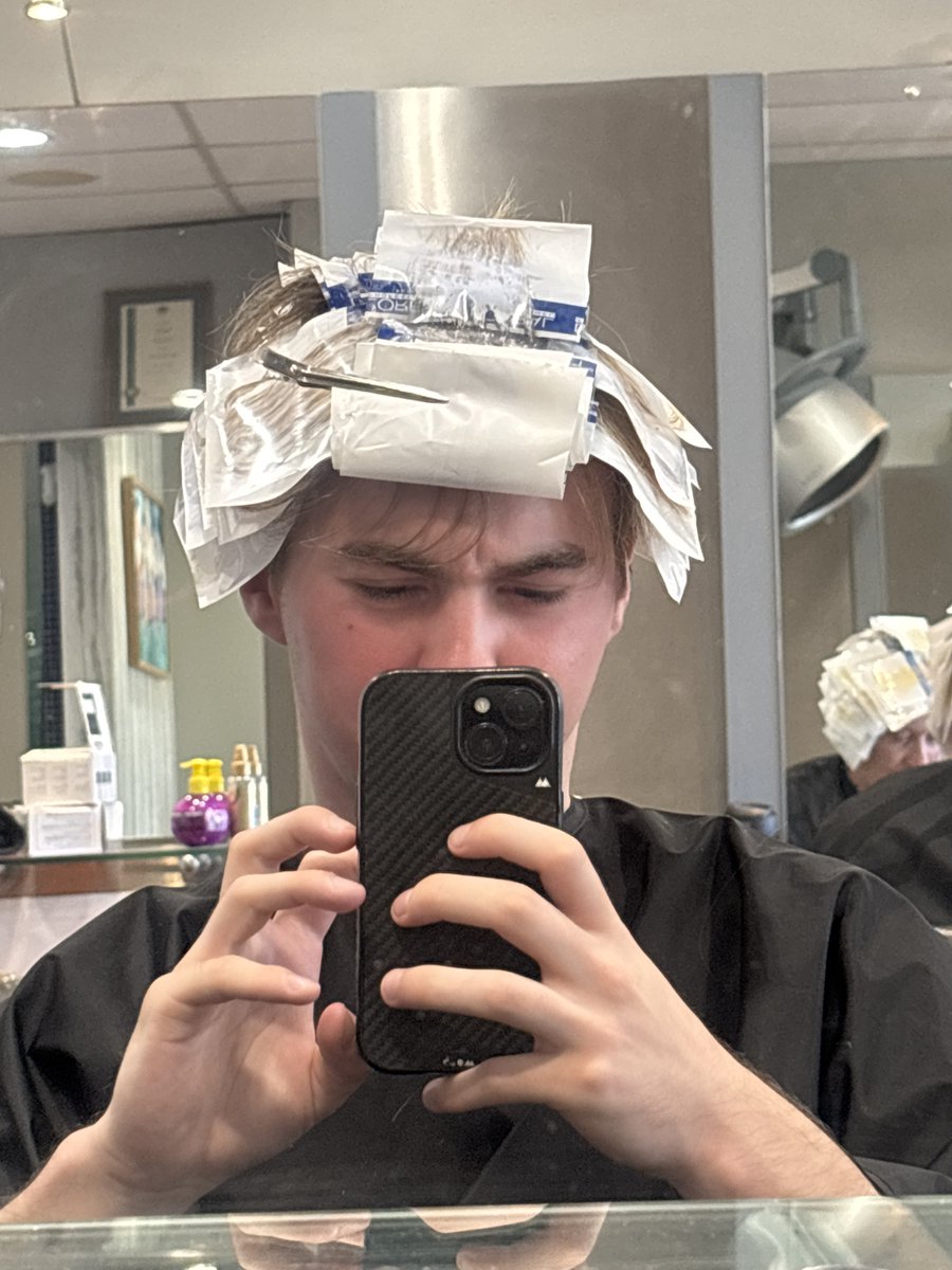What colour am I going? 🤭🤭