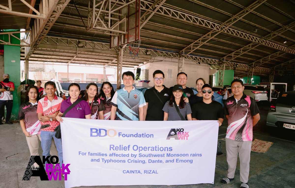 AkoBakwit's tweet photo. Relief Operations para sa mga nasalanta ng Habagat dulot ng Bagong Emong, Crissing at Dante sa Cainta, Rizal. Maraming salamat sa BDO Foundation.

#AkoBakwit #BDO #IDPs #bakwit https://t.co/Qk1pW6tzvQ