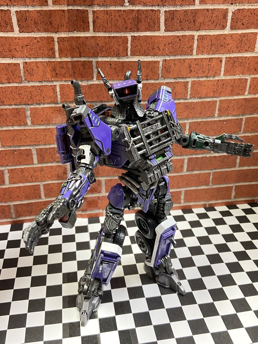 H-creator9 tweet media