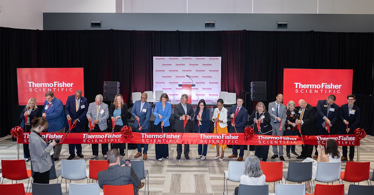Slabodkin's tweet image. #ThermoFisherScientific opens $192 million #pipette tip #manufacturing site in #NorthCarolina. The new 375,000-square-foot Mebane facility, which is #carbonneutral site, will produce up to 40 million pipette tips per week, #ThermoFisher said. pharmamanufacturing.com/industry-news/… #pipettes
