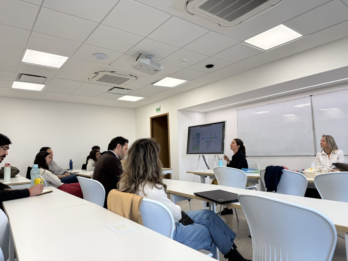 Empezando nuestro seminario sobre Primera Infancia en Argentina organizado junto al <a href="/CNCUdeSA/">Centro de Neurociencias Cognitivas</a> y <a href="/ciaesa/">CIAESA</a>