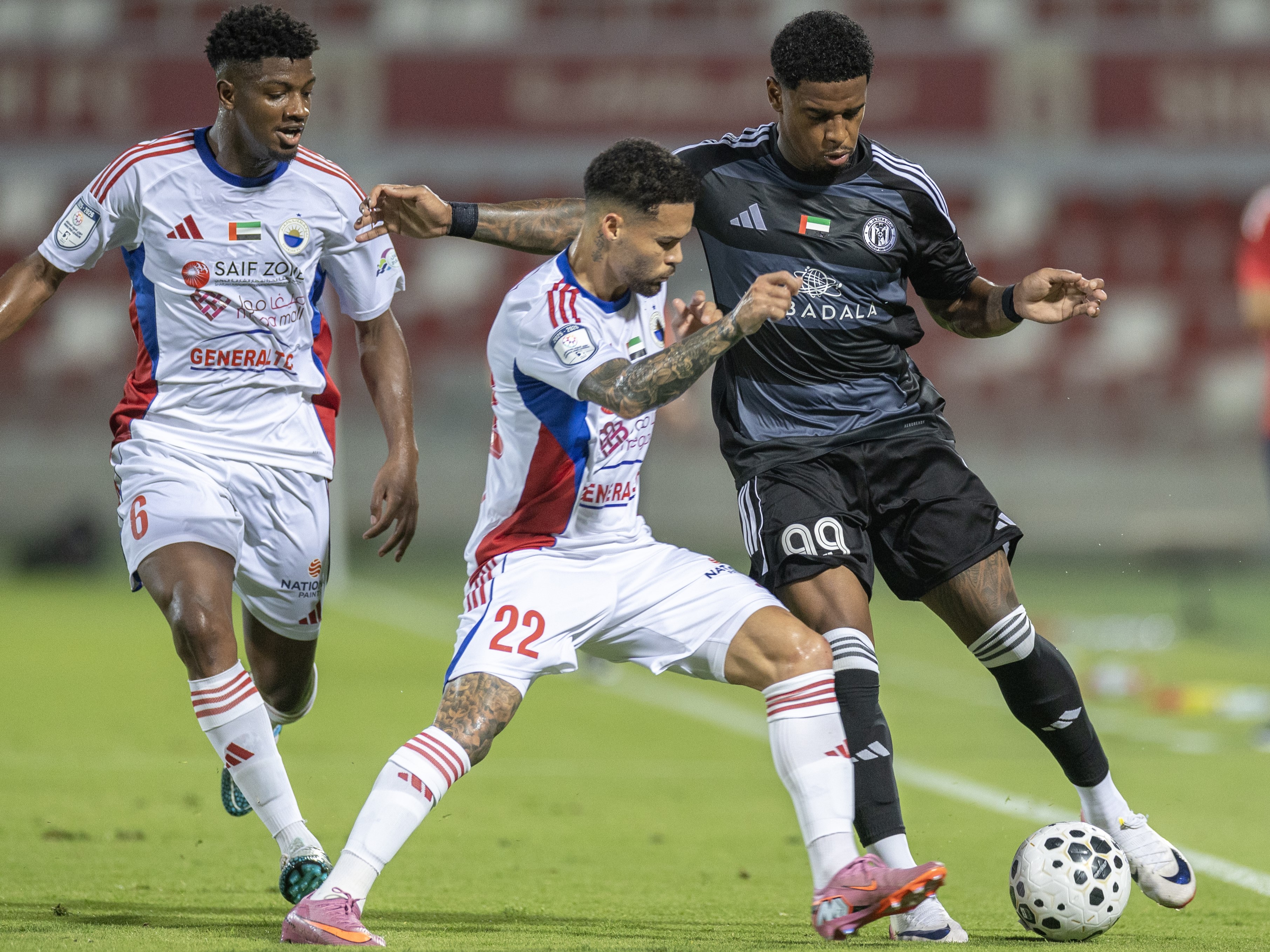 من لقاء الشارقة والجزيرة (إكس)