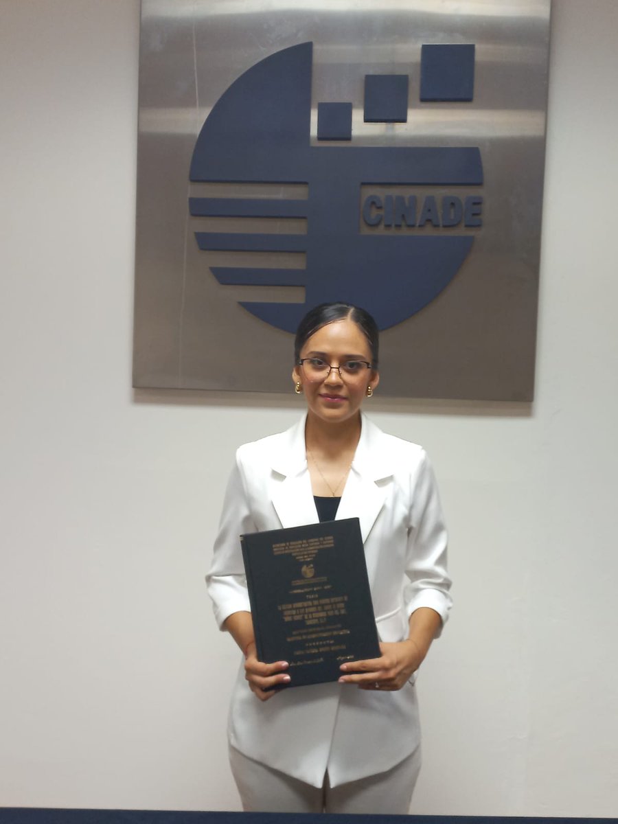 CinadeOficial's tweet photo. ¡FELICIDADES! KARLA PAULINA URESTI MONTOYA POR LA OBTENCIÓN DEL GRADO DE MAESTRÍA EN ADMINISTRACIÓN EDUCATIVA.
#CINADE 23 AÑOS FORMADO LÍDERES.
#Secc26 https://t.co/FzzRoJH4kE