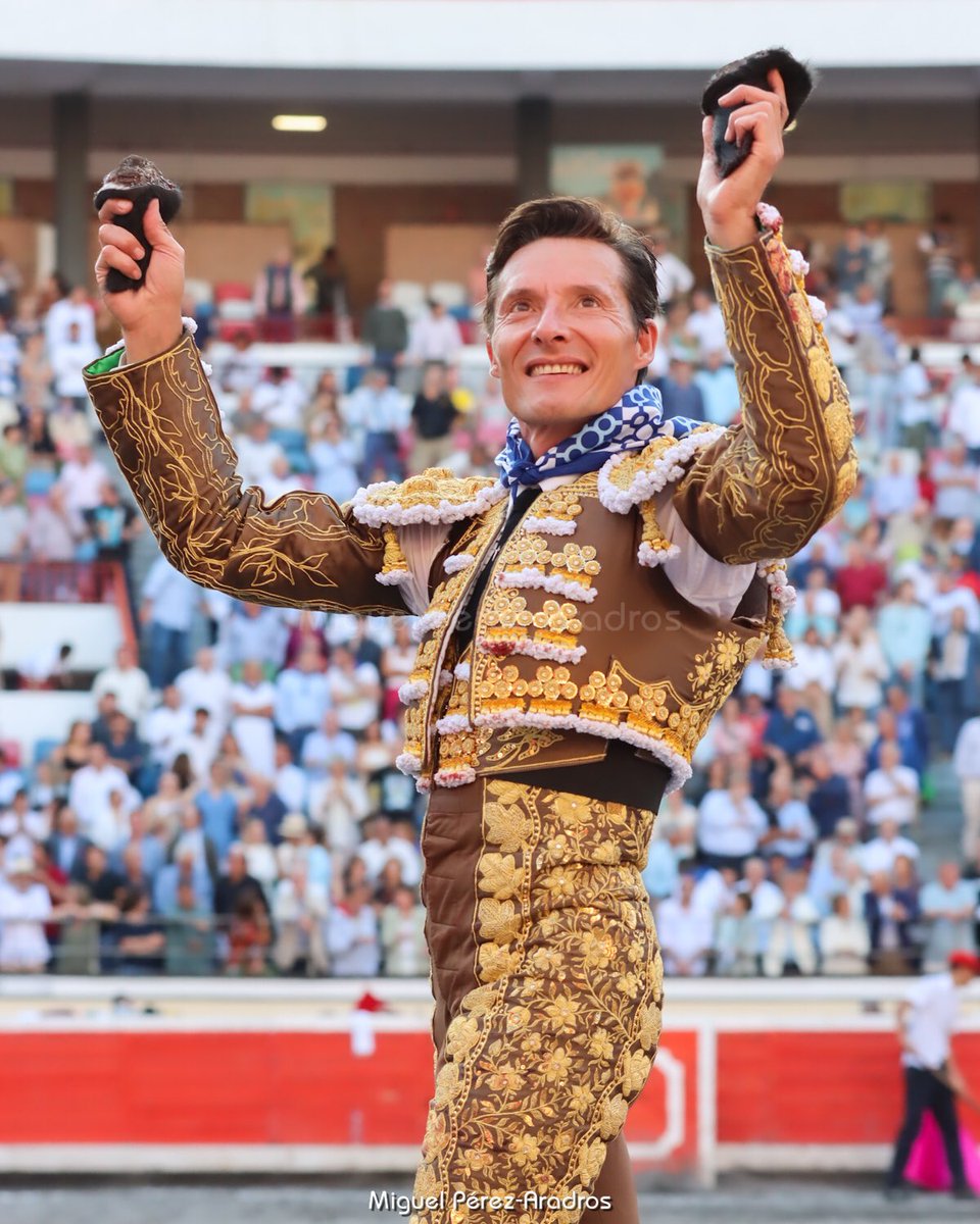 Diego Urdiales revienta Bilbao con una de las mejores faenas de su vida.