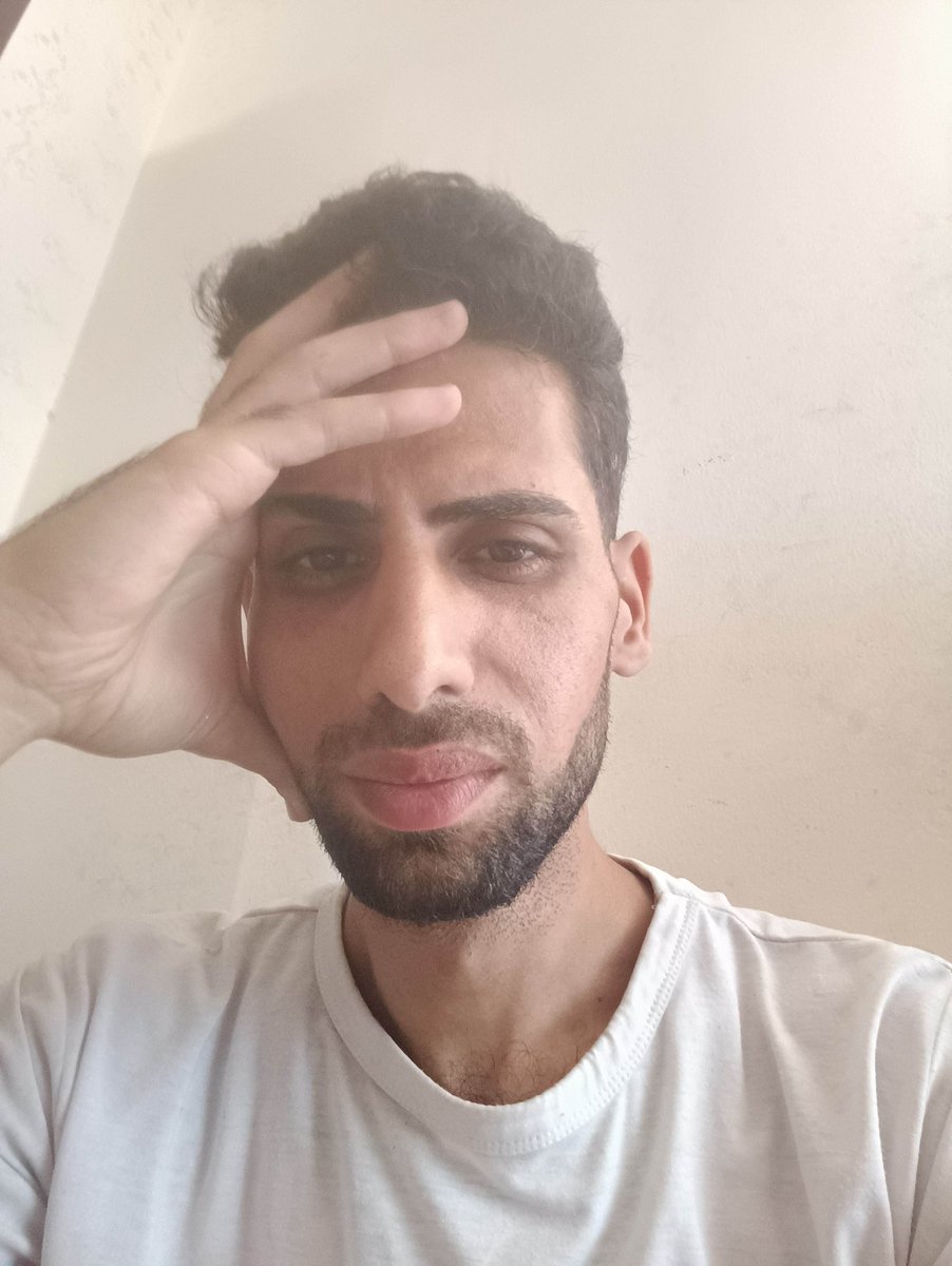 yousefQasem1998's tweet photo. I WILL DIE😭 

THIS DISH IS FOR EIGHT members of MY Family for the whole day, but my father and mother refrained from eating so that we could eat AND satisfy our HUNGER, AND they did not eat anythin
25$

3 replies — even dots — can break the
 algorithm 😭

https://t.co/ahwFXd59y7 https://t.co/LI9OtLI22e
