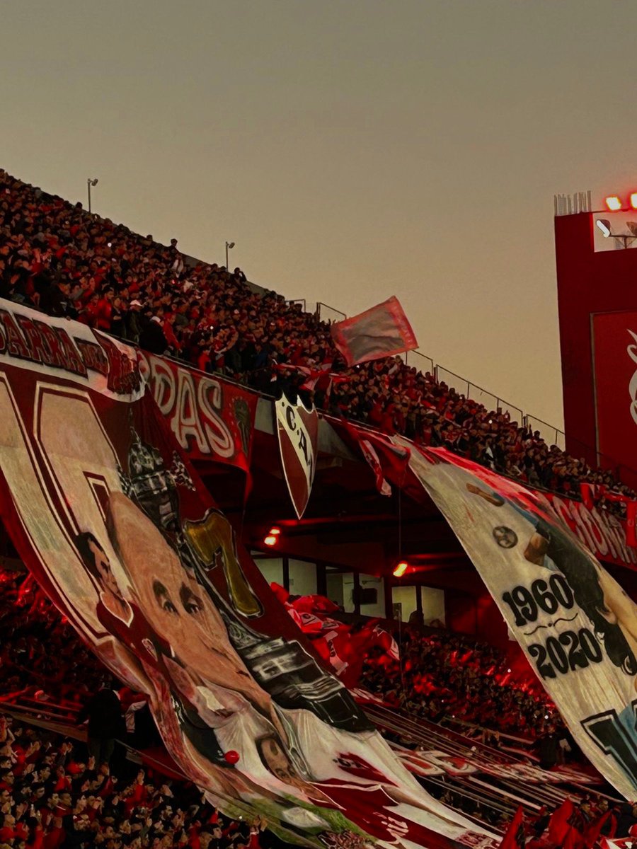 Aunque nos lleven la contra
Todos los cuadros demás
SERA SIEMPRE Independiente
El Orgullo Nacional.