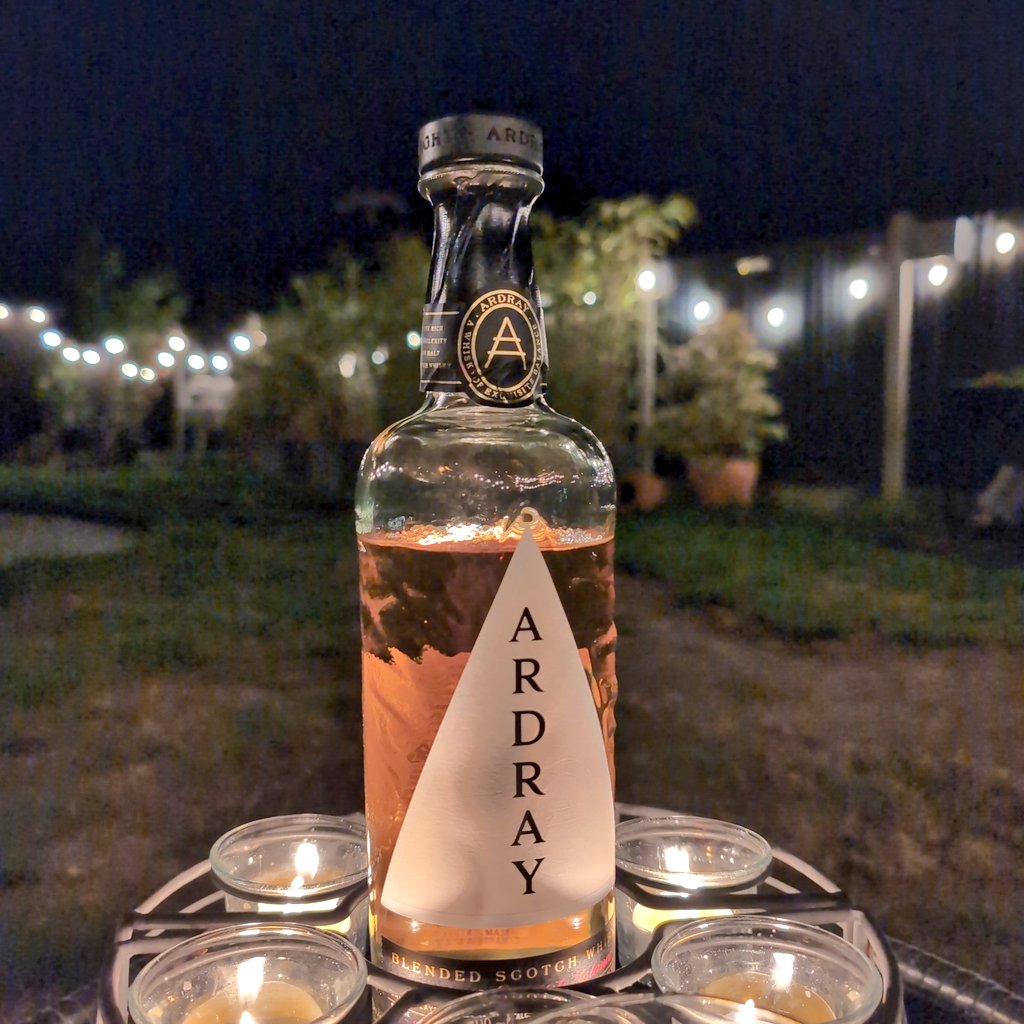 πΎππππππΎππππ - π΄πππ (@whiskywings) on Twitter photo <a href="/TheWhiskyBloke/">Jon from Chingford</a> <a href="/whiskytip/">Duncan aka whiskytip π₯</a> <a href="/Springbank1828/">Springbank Whisky</a> Ignore the mud path...
#HotTubDram has officially replaced #FloorDram
1st post is a blend in a tumbler... The Ardray #whisky from Suntory.
Average at first sip but gets better after the first one... It is the neck pour after all so all forgiven.
π₯ <a href="/TheWhiskyBloke/">Jon from Chingford</a> <a href="/whiskytip/">Duncan aka whiskytip π₯</a> <a href="/Springbank1828/">Springbank Whisky</a> Ignore the mud path...
#HotTubDram has officially replaced #FloorDram
1st post is a blend in a tumbler... The Ardray #whisky from Suntory.
Average at first sip but gets better after the first one... It is the neck pour after all so all forgiven.
π₯