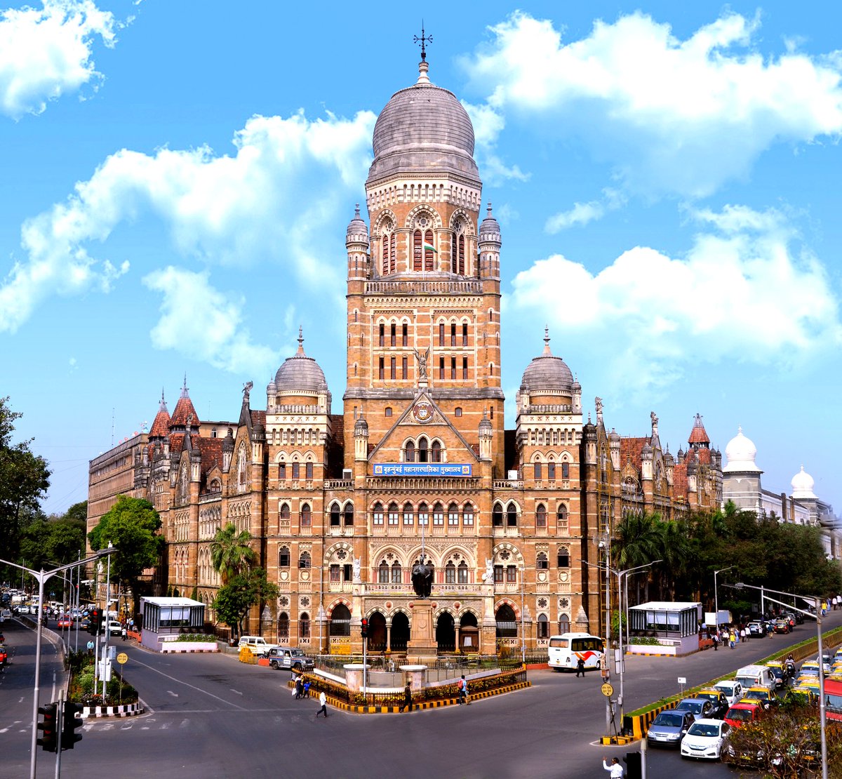 mybmc's tweet photo. 🔹बृहन्मुंबई महानगरपालिकेच्या सन - २०२५ मध्ये होणाऱ्या सार्वत्रिक निवडणुकीसाठी प्रारूप प्रभागांच्या भौगोलिक सीमांबाबत हरकती व सूचना सादर करण्यासाठी संबंधित कार्यालयांची यादी बृहन्मुंबई महानगरपालिकेच्या संकेतस्थळावरील https://t.co/Un8UFhZt2J या लिंकवर उपलब्ध करण्यात आली आहे.

🔹दिनांक ४ सप्टेंबर २०२५ पर्यंत संबंधित कार्यालयात हरकती व सूचना सादर करता येईल, असे प्रशासनाकडून कळविण्यात येत आहे.

#MyBMCUpdates

@ECISVEEP