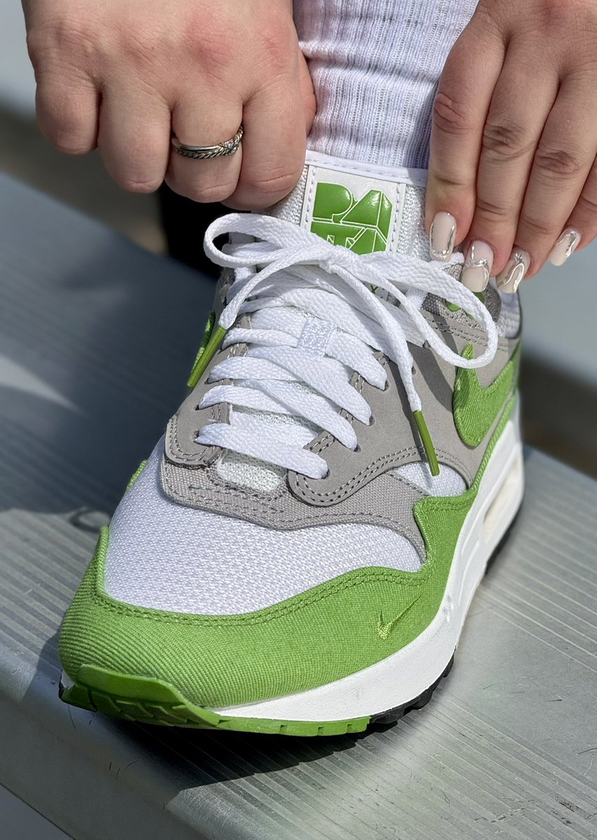 Chlorophyll x Water When Dry 🌱

#FIREFRIDAYS #KOTD