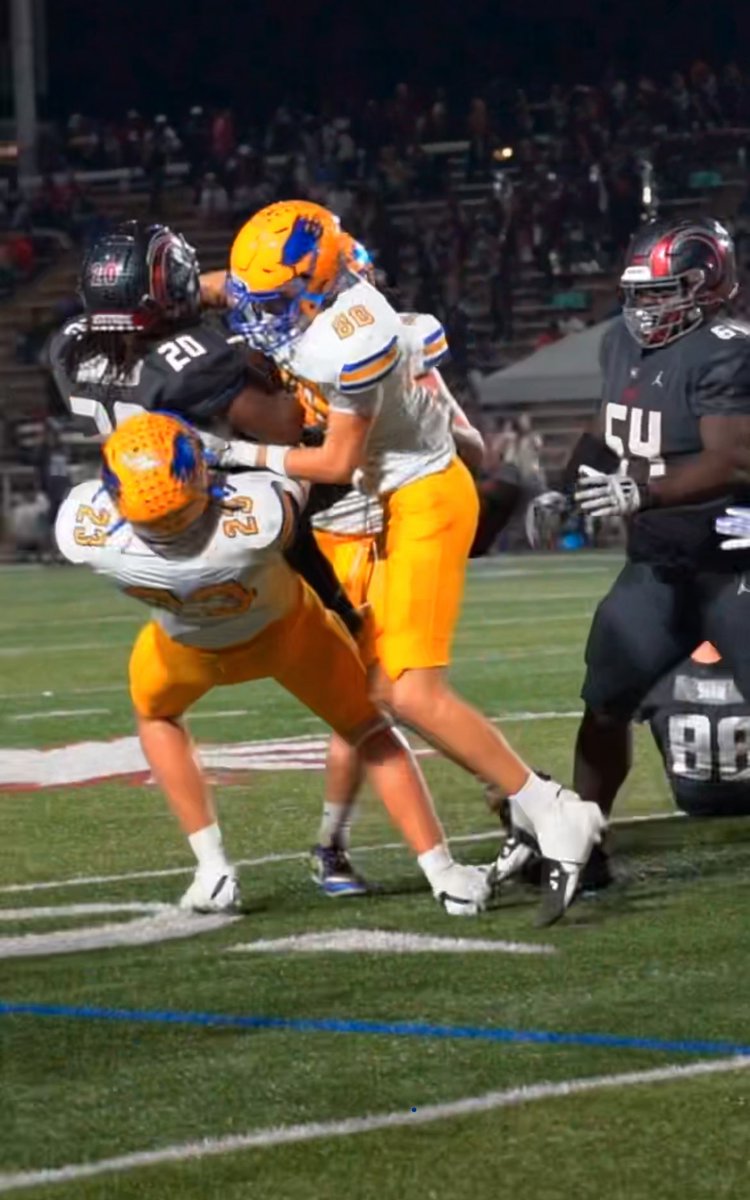 First game of senior year tonight!! <a href="/MrCoachFrate/">Anthony Frate</a> <a href="/CoachPerdomo/">Chris Perdomo</a> <a href="/Miller_Jordan3/">Jordan Miller</a> <a href="/CoachRAPinilla/">TweetMasterP</a>