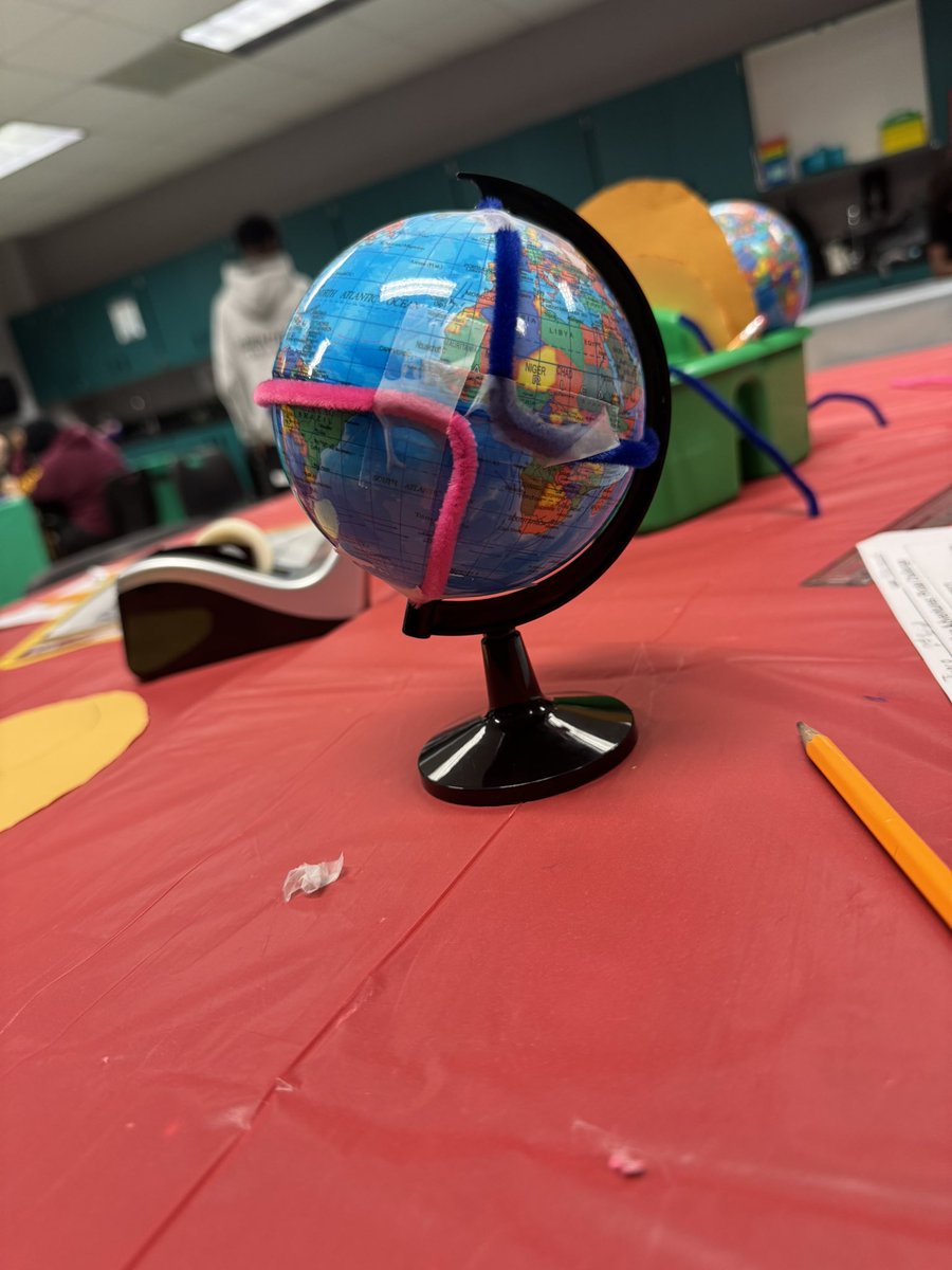 HumbleMSScience's tweet image. Easterlies, westerlies and jet streams, Oh My! @HumbleISD