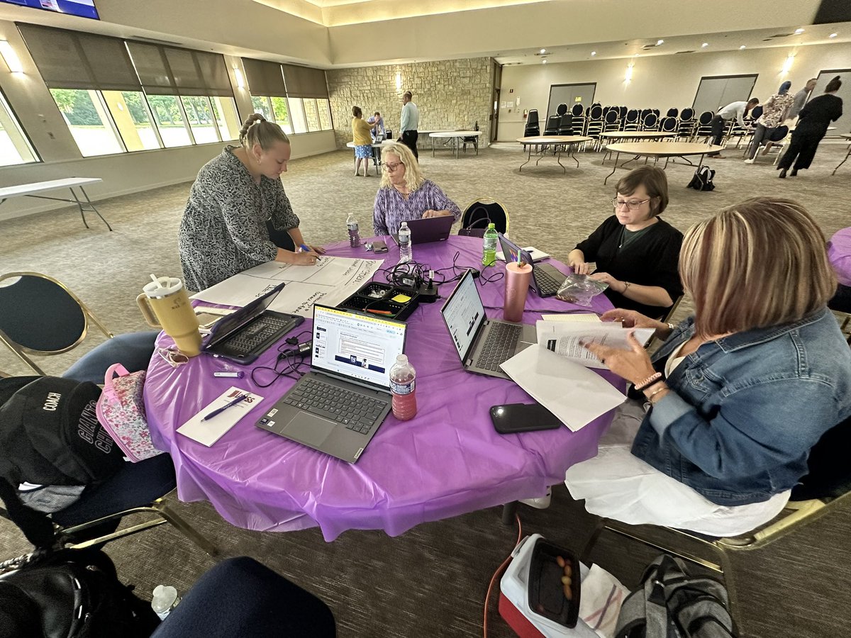 CtrEdEcon's tweet image. System transformation isn’t abstract. It’s real, lived, and happening in rooms like this one.

These photos tell the story of a team leaning into the challenge, learning together, and building something lasting.

This is what #LearningToLeading looks like.

📸: @WayneTwpSuper