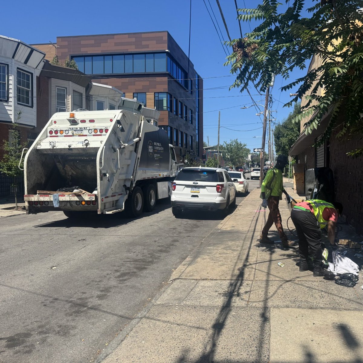 PPD East Service Detail (@ppdeastservice) on Twitter photo 🚨 Today, <a href="/PhilaParking/">The PPA</a> & <a href="/PPDEastService/">PPD East Service Detail</a> teamed up to tow 24 illegal vehicles!
✅ 35+ parking violations issued
✅ 50+ vehicles investigated
🧹 With <a href="/PhilaSanitation/">PhiladelphiaSanitation</a>, sidewalks were cleaned & cleared for our community.
Together, we are keeping Philly safe & accessible! 🚨 Today, <a href="/PhilaParking/">The PPA</a> & <a href="/PPDEastService/">PPD East Service Detail</a> teamed up to tow 24 illegal vehicles!
✅ 35+ parking violations issued
✅ 50+ vehicles investigated
🧹 With <a href="/PhilaSanitation/">PhiladelphiaSanitation</a>, sidewalks were cleaned & cleared for our community.
Together, we are keeping Philly safe & accessible!