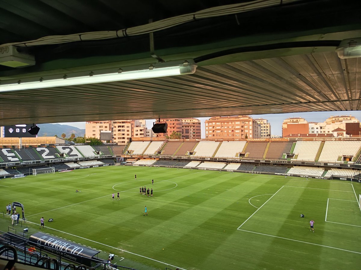 Signo Radio Castellón (@signocastellon) on Twitter photo ⚽ Todo listo para vivir en directo <a href="/CDCastellon/">CD Castellón</a>-<a href="/realvalladolid/">Real Valladolid C.F.</a>. Arrancamos a las 20.30h desde signoradiocastellon.net, APP y youtube.com/live/DKuM_P-H6…
🎤 <a href="/victor_serrano9/">Víctor Serrano</a>, <a href="/victoruu_01/">Víctor Ulldemolins</a> y <a href="/alvarofoont18/">Alvaro Font</a>
#CastellónRealValladolid ⚽ Todo listo para vivir en directo <a href="/CDCastellon/">CD Castellón</a>-<a href="/realvalladolid/">Real Valladolid C.F.</a>. Arrancamos a las 20.30h desde signoradiocastellon.net, APP y youtube.com/live/DKuM_P-H6…
🎤 <a href="/victor_serrano9/">Víctor Serrano</a>, <a href="/victoruu_01/">Víctor Ulldemolins</a> y <a href="/alvarofoont18/">Alvaro Font</a>
#CastellónRealValladolid