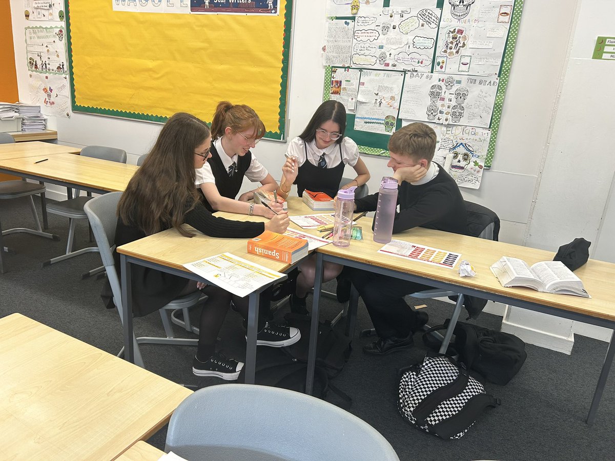 Modern Languages_NDHS tweet media