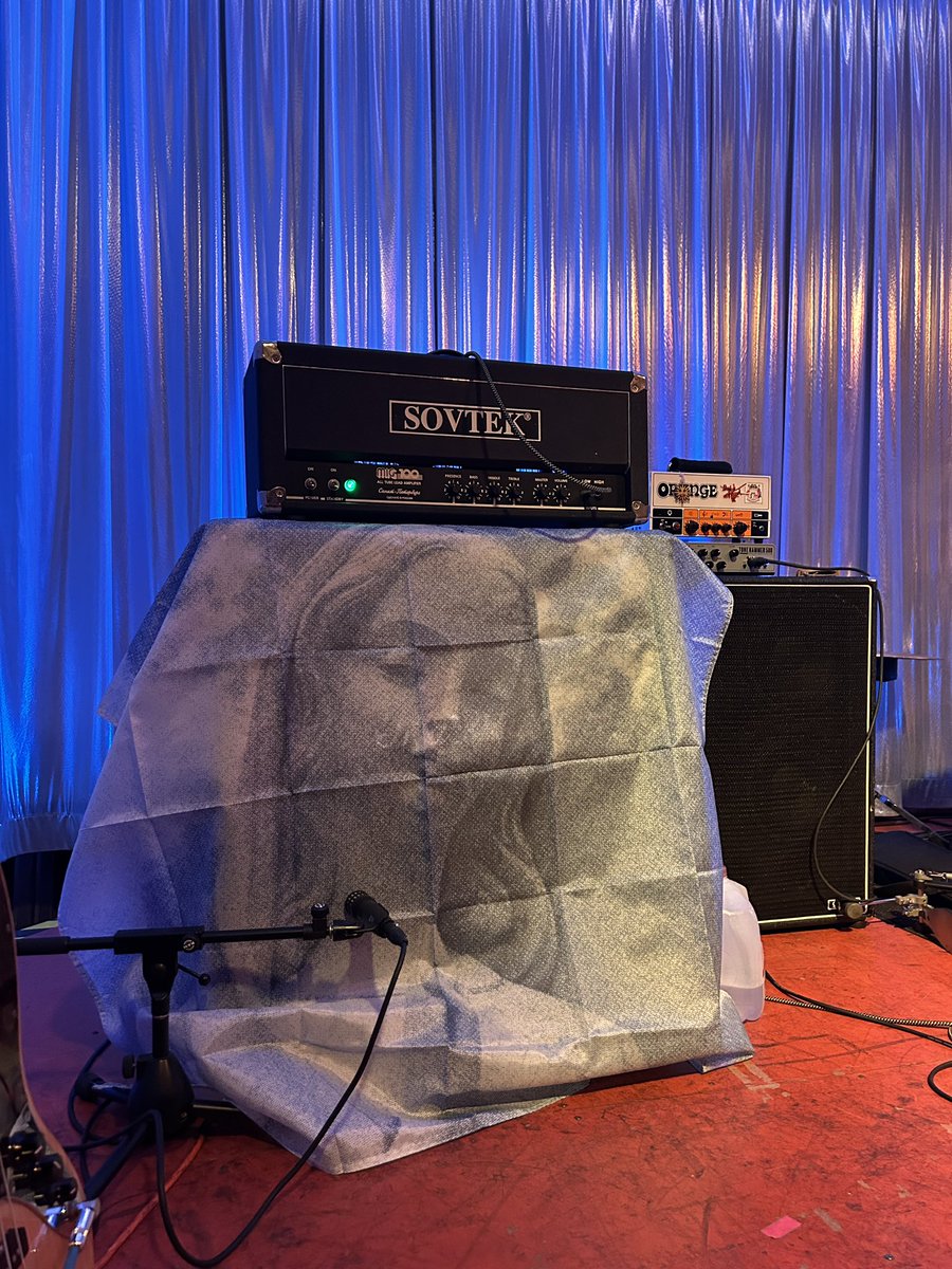 LEAVING TIME tweet media