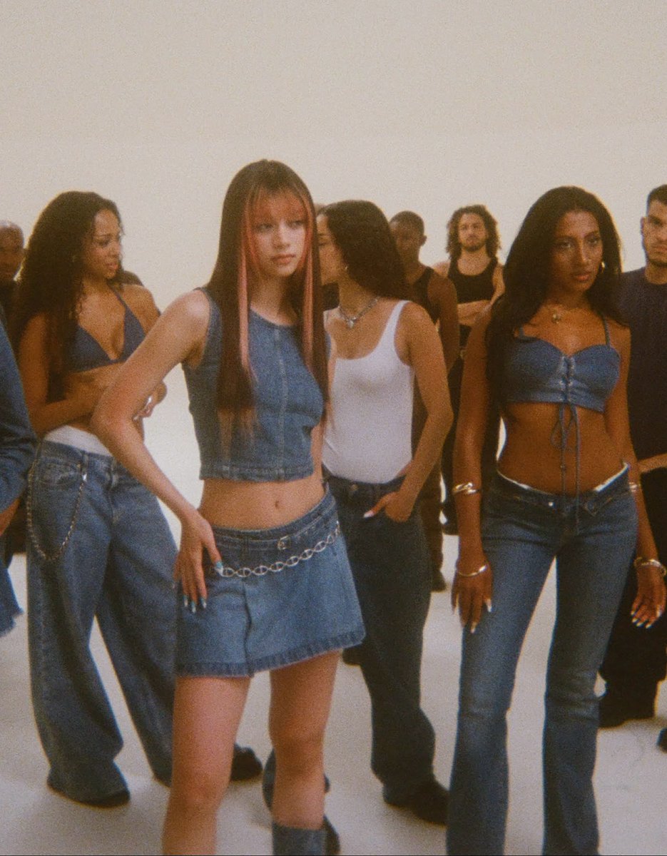Cosmopolitan's tweet photo. KATSEYE's GAP denim campaign is truly the gift that just keeps on giving https://t.co/X95QPQqE0F