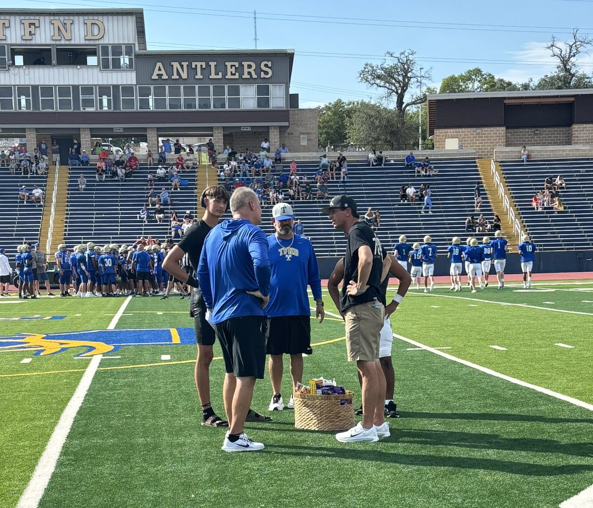 Seguin Football (@seguin_football) on Twitter photo A Huge THANK YOU to <a href="/TFNDFootball/">Tivy Football</a> program and their Booster club for feeding and hosting us last-night for our Scrimmages‼️ Truly a First Class program filled with Great people‼️ A Huge THANK YOU to <a href="/TFNDFootball/">Tivy Football</a> program and their Booster club for feeding and hosting us last-night for our Scrimmages‼️ Truly a First Class program filled with Great people‼️