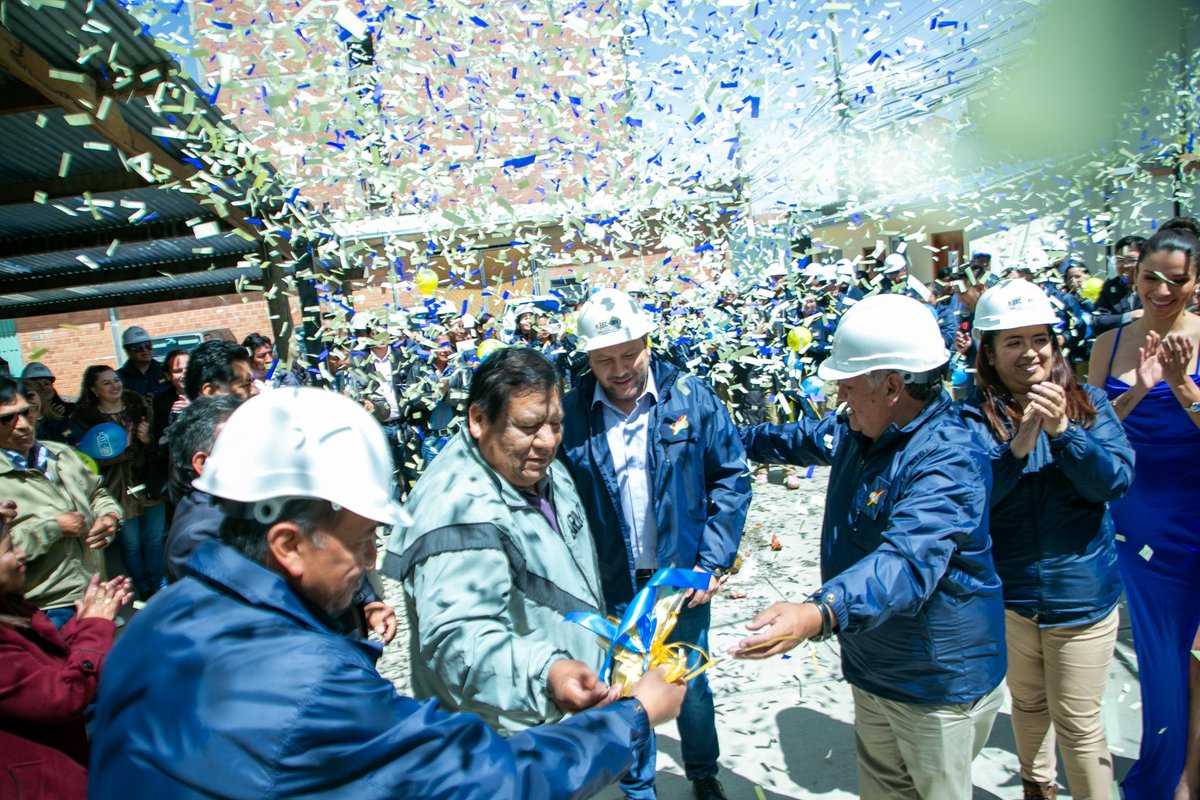 Inauguramos los nuevos ambientes de la Oficina Regional La Paz de la Entidad Ejecutora de Conversión a Gas Natural Vehicular. 

Este espacio representa un paso importante para fortalecer el servicio que brindamos a la población, con mayor comodidad, eficiencia y compromiso.
