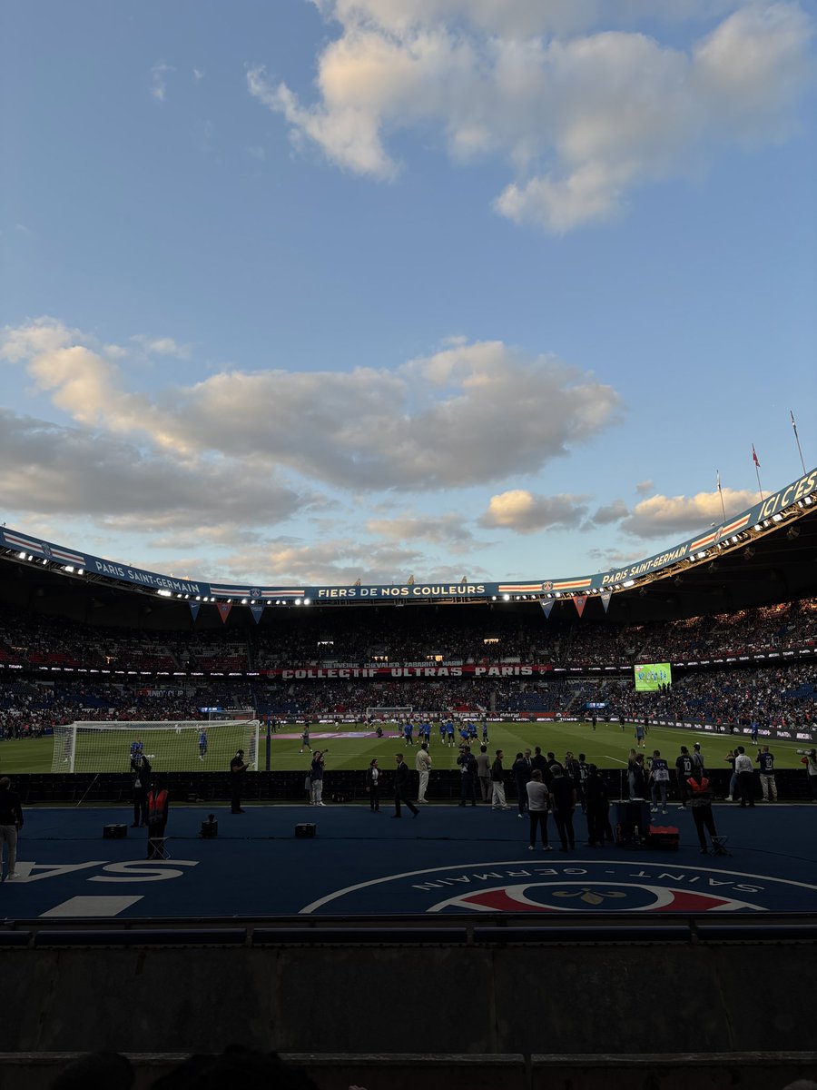 Wenigstens nicht Hertha verlieren sehen ig?