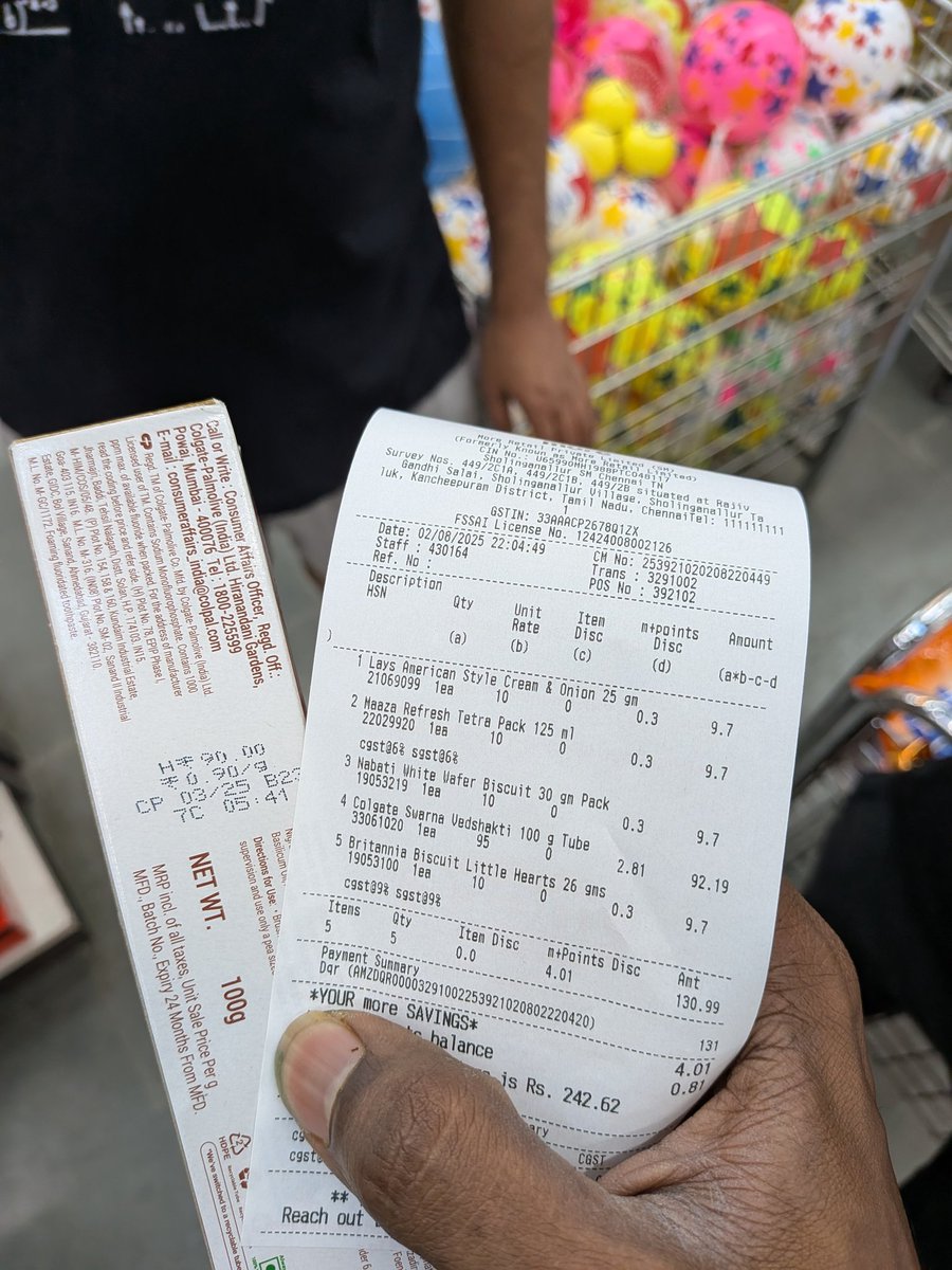 imcrazydeeps's tweet photo. Thanks to @moreretail  for charging  more than a MRP  for Colgate Swarna Vedshakti 100 g Tube.  I was charged 95 rupees for 90 rupees toothpaste. Lesson learnt and raised consumer complaints too.

 Checking bills is good for your wallet

#scam #MRP  #moreretail  #sholinganallur https://t.co/gWEvaRDrud
