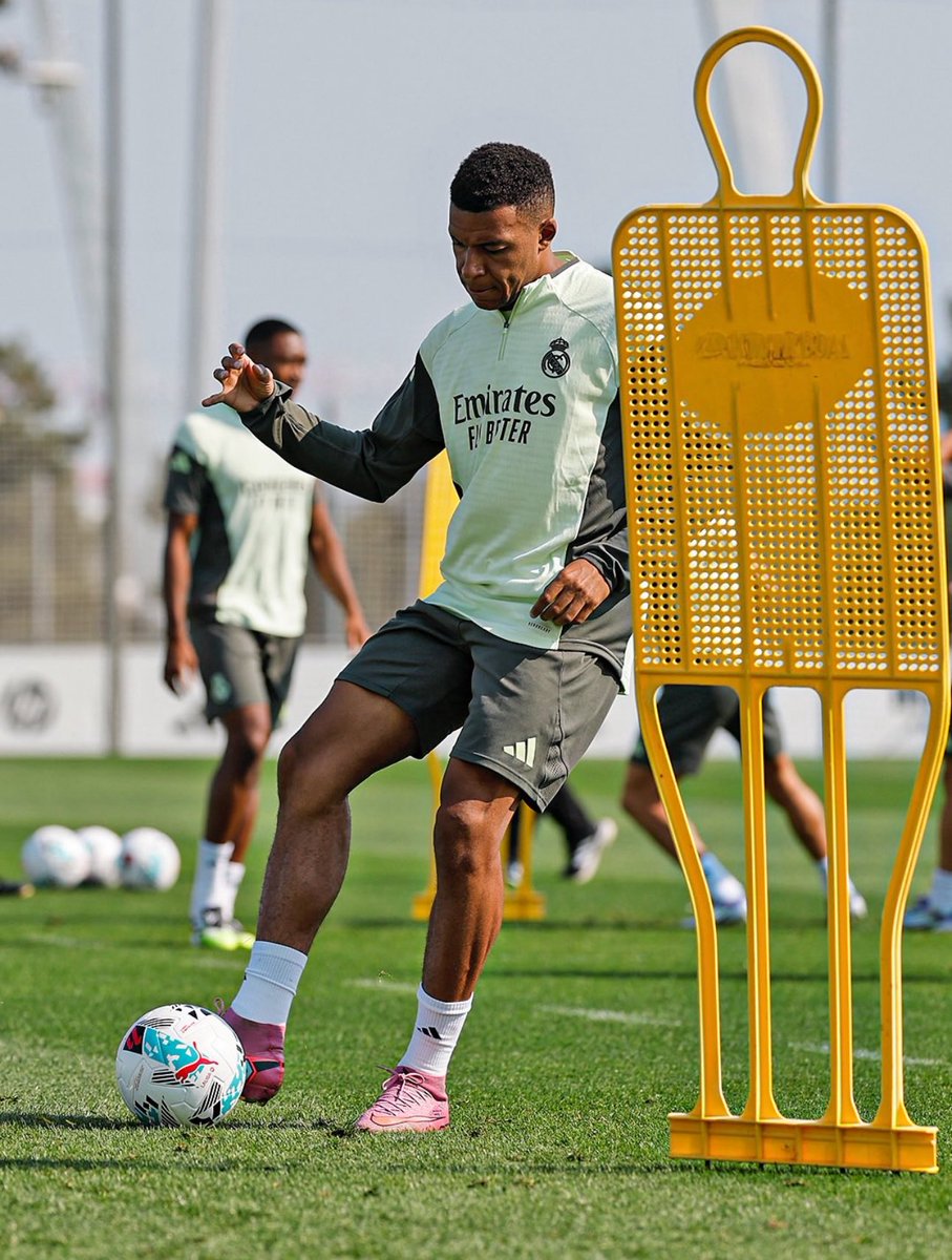 Training today. ☀️