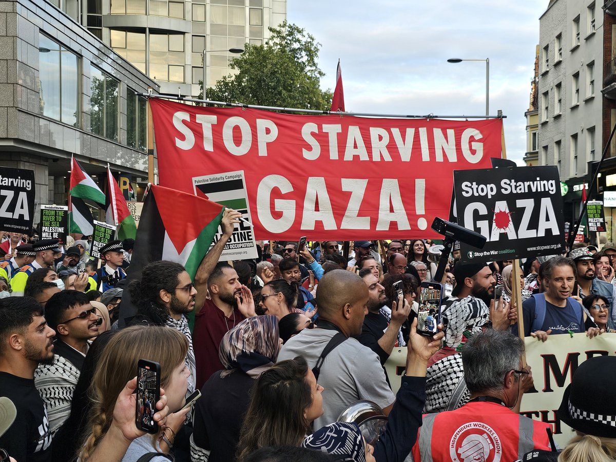 Loud &amp; clear!
London emergency protest at Israel's embassy.