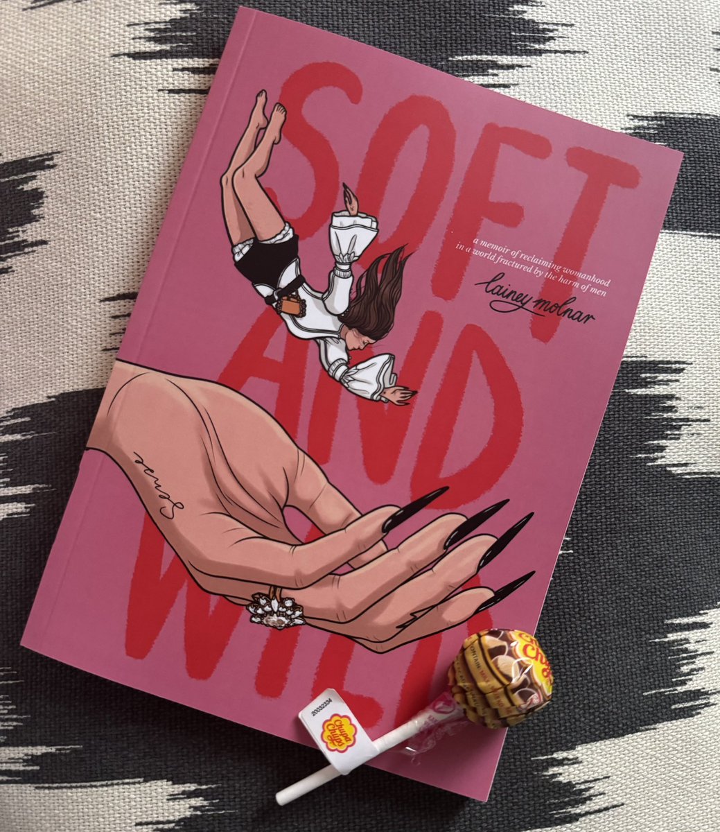 This is gonna be a wild ride
#laineymolnar