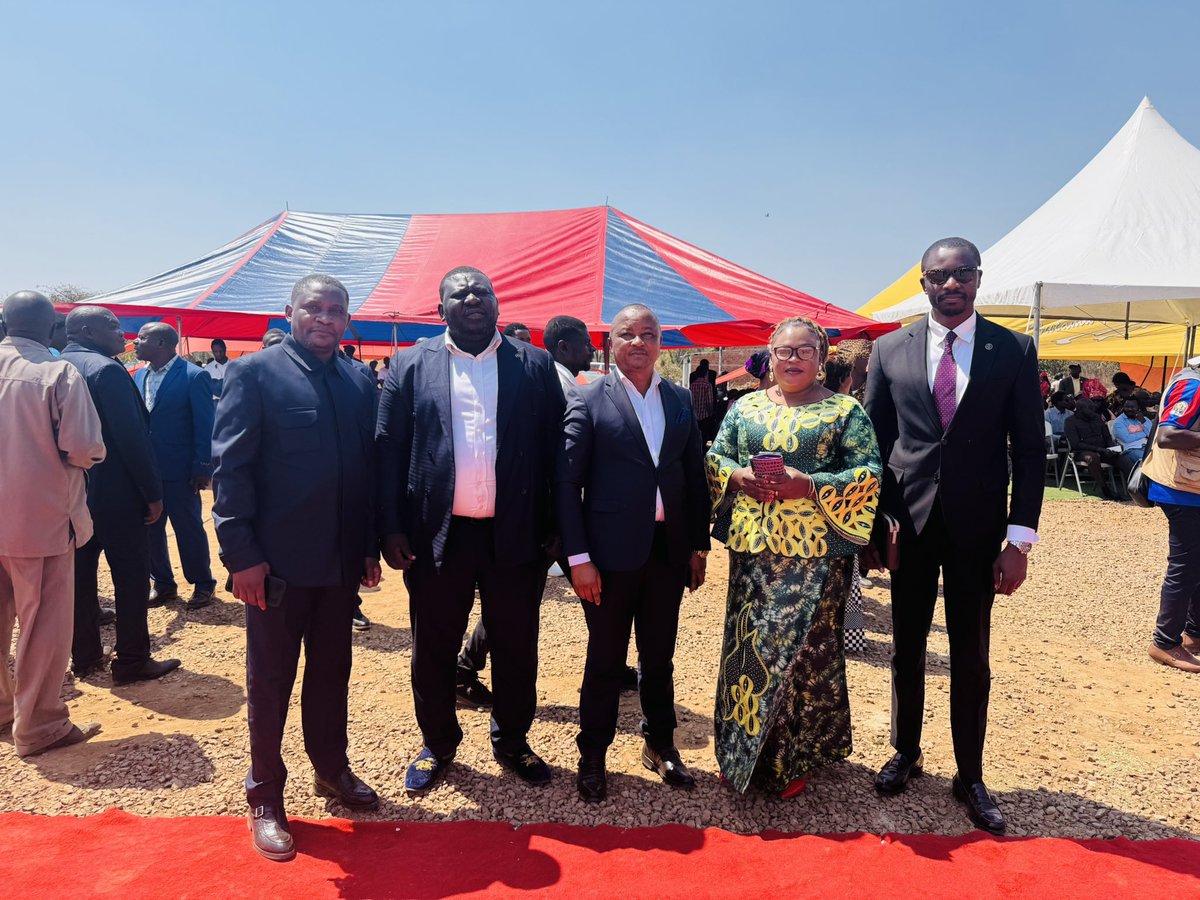 #RDC
Territoire de #Kipushi
Réhabilitation de la chefferie Kasongo du grand chef coutumier Kasongo dont nous sommes avocats conseils par le gouverneur A.I de la province du #Haut_Katanga ce vendredi 22 août 2025 à 11 H heure locale.
La mission est celle de développer, de