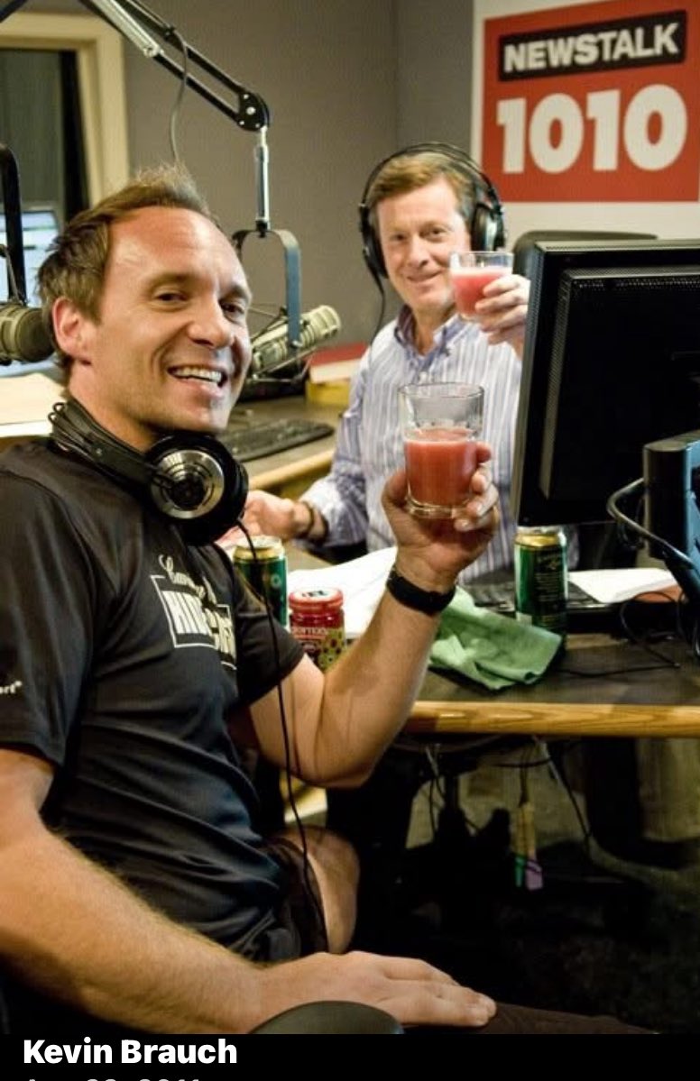 Friday afternoon cocktails with former mayor of Toronto #johntory #Newstalk1#newstalk1010 010 discussing sangrias for a wedding and just having good summertime fun!  CHEERS!