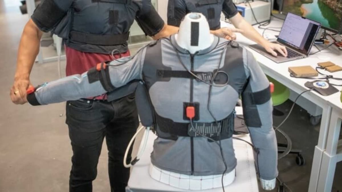 Soft robot jacket offers support for upper-limb disabilities | AI

Researchers upgraded a “wearable robot” to be responsive to a wearer’s movements, endowing the device with more personalized assistance that could give users better, more controlled support for daily tasks.