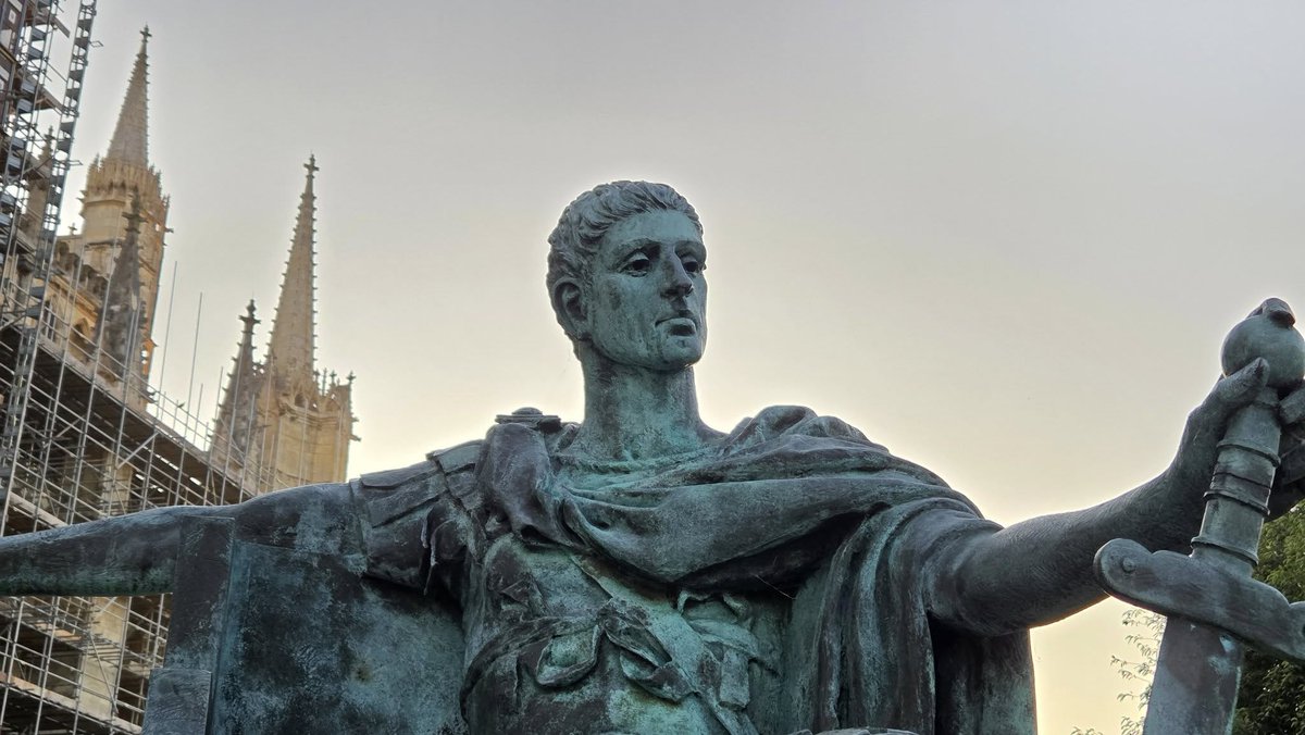 RomanHistForum's tweet photo. Roman History Forum is back on the road. Any guesses where we are now? https://t.co/YvrEdHV8az