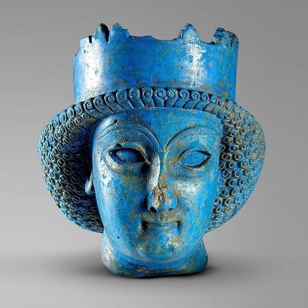 Mohammad_Reza18's tweet photo. A bust in Persian blue was made almost 1500 years before the Turks became separated and known as a distinct tribe from the Mongols. https://t.co/q4L0wKbpRh