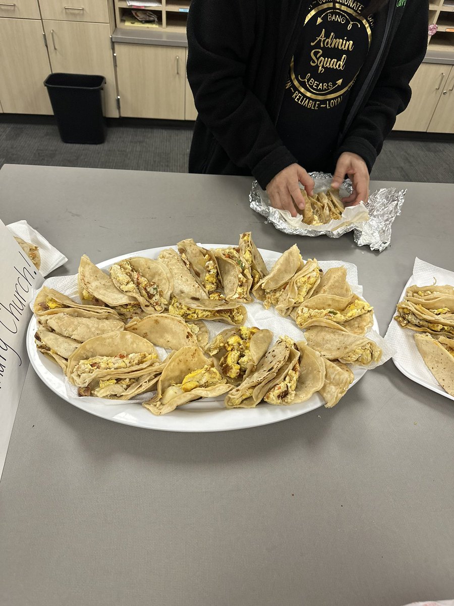 Kayla Mouton (@kaylakmouton) on Twitter photo Thank you <a href="/FoundryChurch/">The Foundry Church</a> for bringing tacos for the staff! The unexpected Friday treat made our day! We look forward to partnering with you!
#BangScholars #CFISDspirit Thank you <a href="/FoundryChurch/">The Foundry Church</a> for bringing tacos for the staff! The unexpected Friday treat made our day! We look forward to partnering with you!
#BangScholars #CFISDspirit