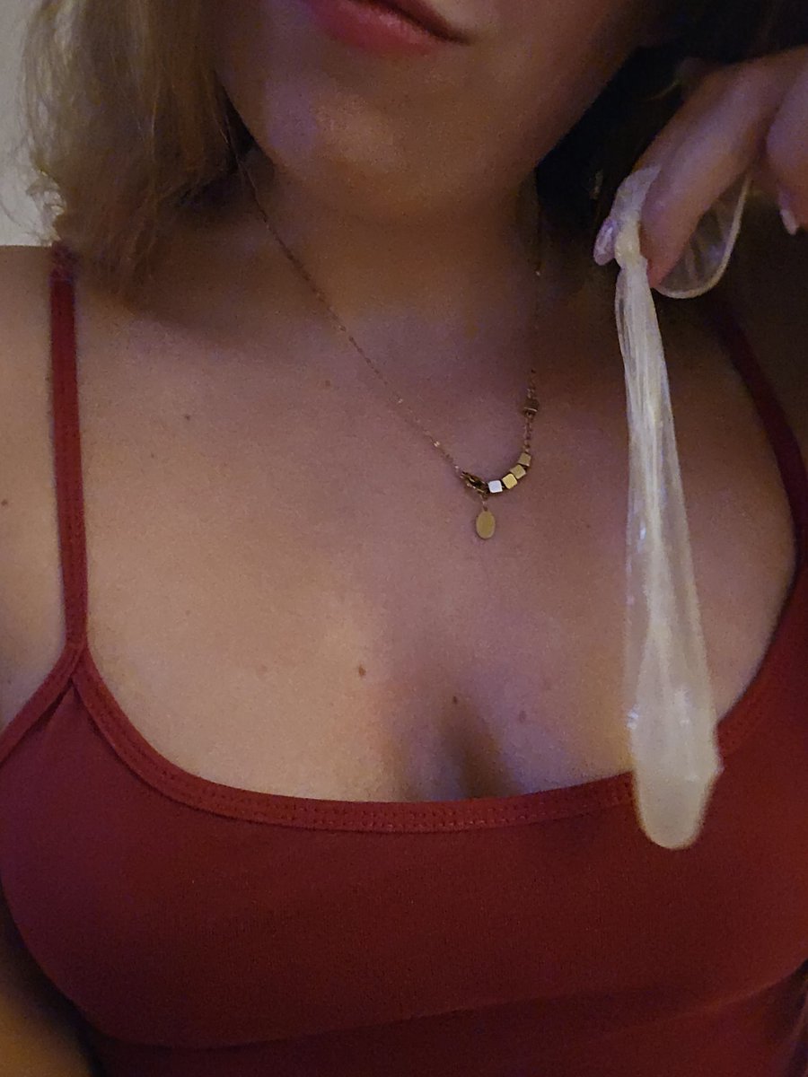 Deine neue Lieblingsspeise. 
Da läuft dir das Wasser im Mund zusammen, ich weiß es genau - und du weißt es auch 💦

Findom femdom cuckold couple