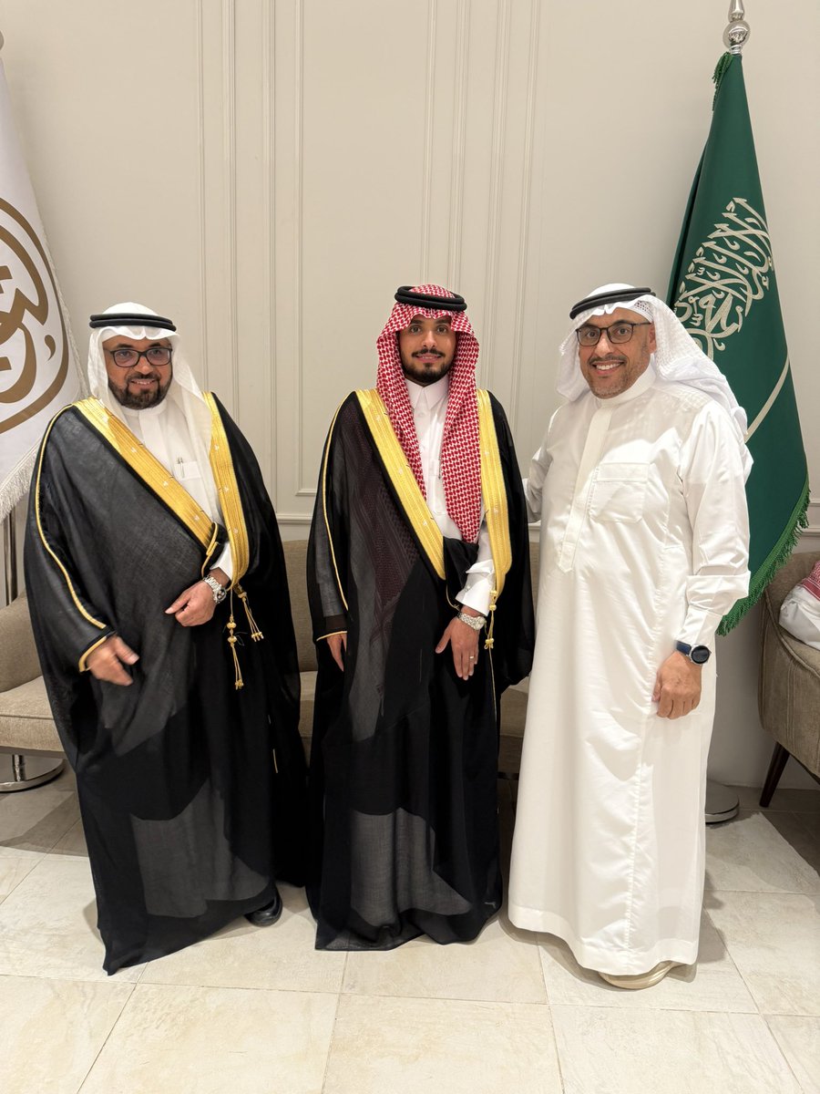 سعدت هذا المساء بمشاركة الاخوال والاعمام افراحهم بزواج الشاب / ريان سليمان صالح التويجري على كريمة أ / عبدالله عبدالرحمن الخضيري .. الف الف مبروك اللهم وفقهم واجمع بينهم في خير ..