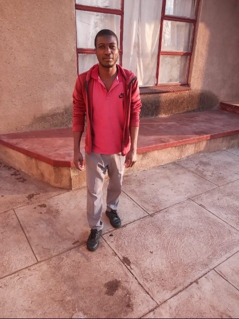 MissingPersonsZ's tweet photo. #Missing is Previous Zhooro, enroute from South Africa to Mamvuramachena, Gokwe North. 

He was last seen on 17.08.25 at Beitbridge border bus terminus wearing black T-shirt, khakhi cargo pants and black safety shoes. 

Contact 
+263783845977
+263779543858
+2637761519854
@wedze4 https://t.co/odqkg3x9Wo