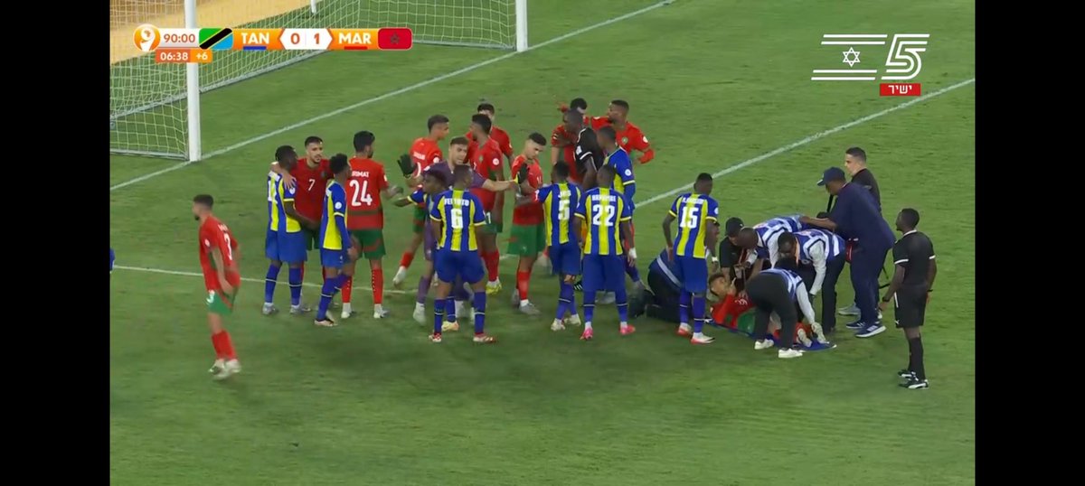 Jirani akishindwa ball anaanza mangumi #CHAN2025 tanzania