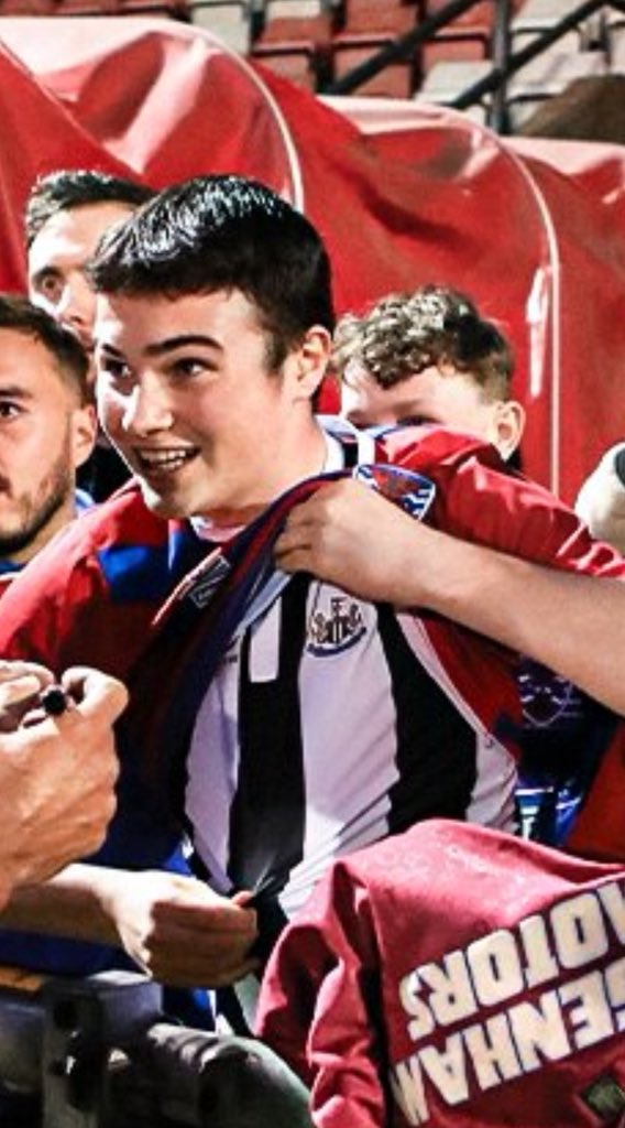 Sonny the sausage trying to banter us whilst they sit 1 point off bottom of the NLS 🤣🤣🤣🤣🤣🤣